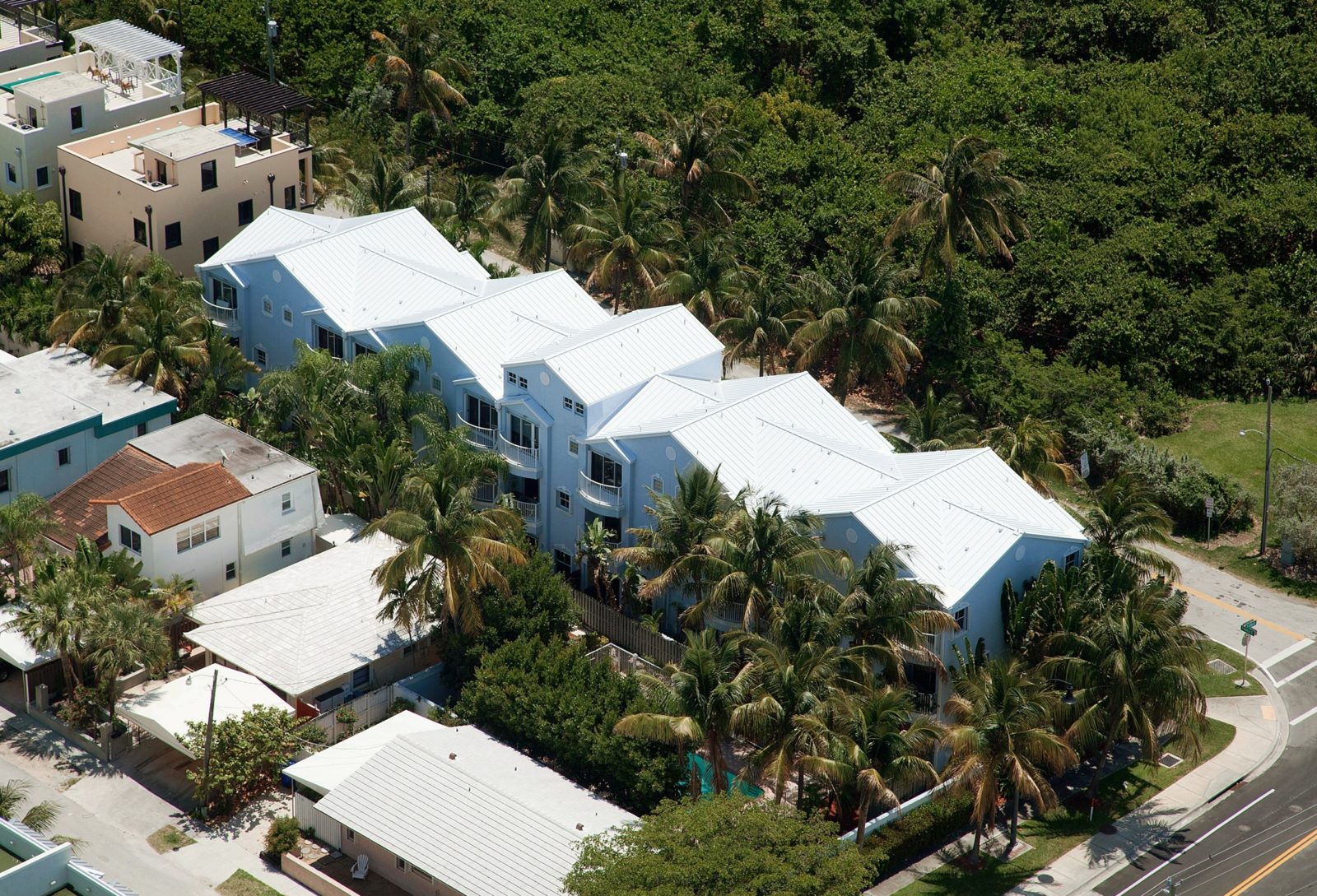White roofs in Miami