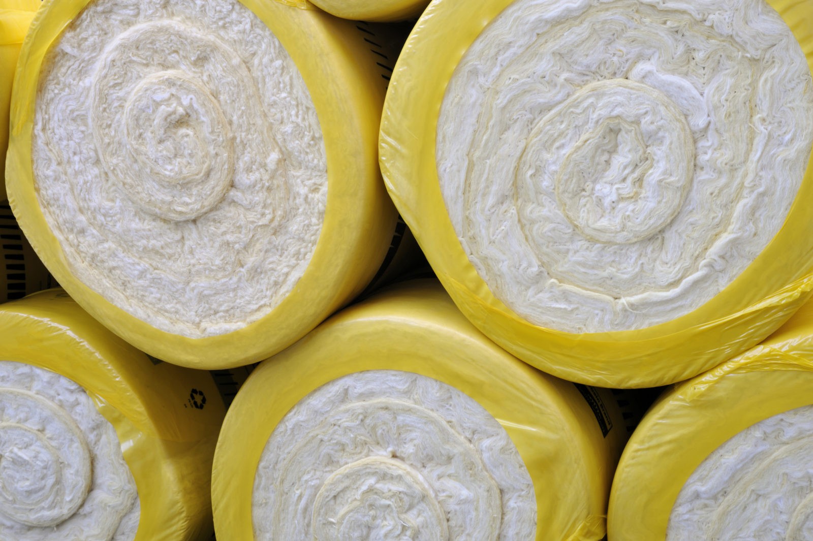 Roofing insulation material
